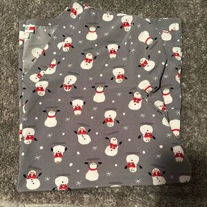 Women’s printed scrub top